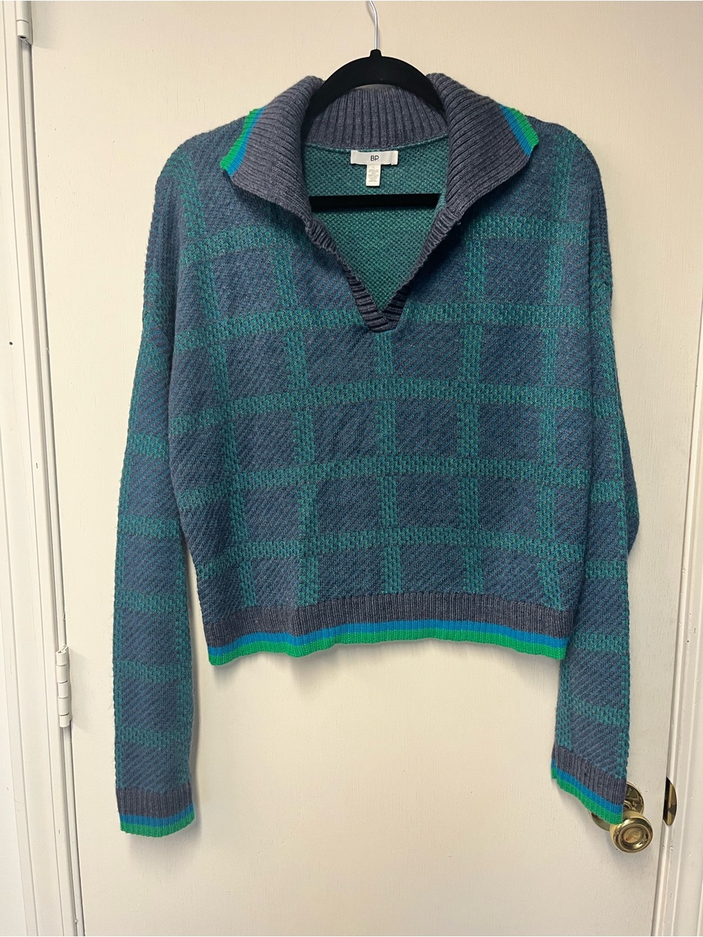 BP Plaid Collared Cropped Sweater Women’s Large Blue Green Preppy Knit Pullover